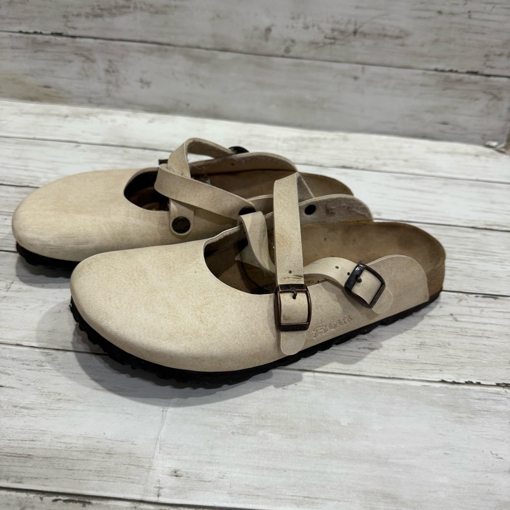 Birki's by Birkenstock Dorian Leather Buckle Clogs L8 - Picture 3 of 10